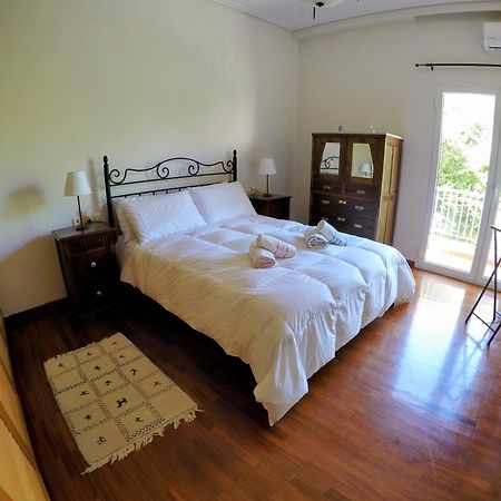 Ferienwohnung Σπίτι Στο Ρίο Πατρών Με Κήπο - Detached House In Rio With Garden Exterior foto