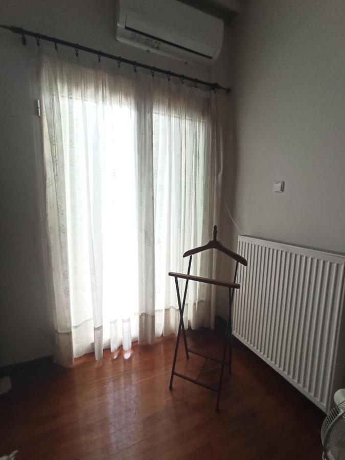 Ferienwohnung Σπίτι Στο Ρίο Πατρών Με Κήπο - Detached House In Rio With Garden Exterior foto