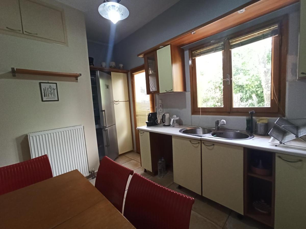 Ferienwohnung Σπίτι Στο Ρίο Πατρών Με Κήπο - Detached House In Rio With Garden Exterior foto