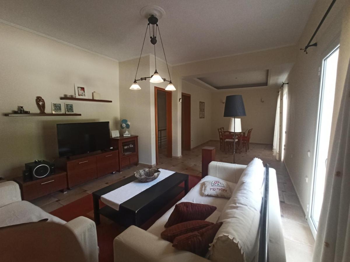 Ferienwohnung Σπίτι Στο Ρίο Πατρών Με Κήπο - Detached House In Rio With Garden Exterior foto